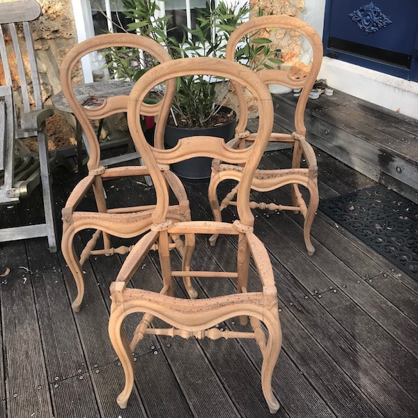 Ensemble de chaises, restauration
