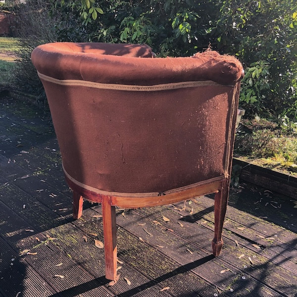 Fauteuil Tonneau anglais, restauration