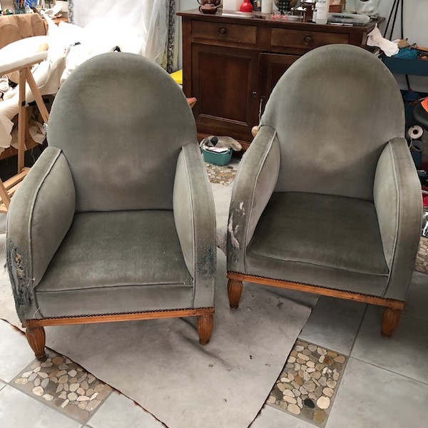 Paire de fauteuils, restauration