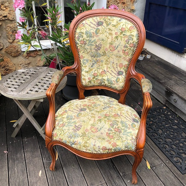 fauteuil style Louis Philippe, restauration