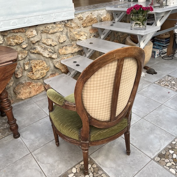 Cabriolets Louis XVI, restauration